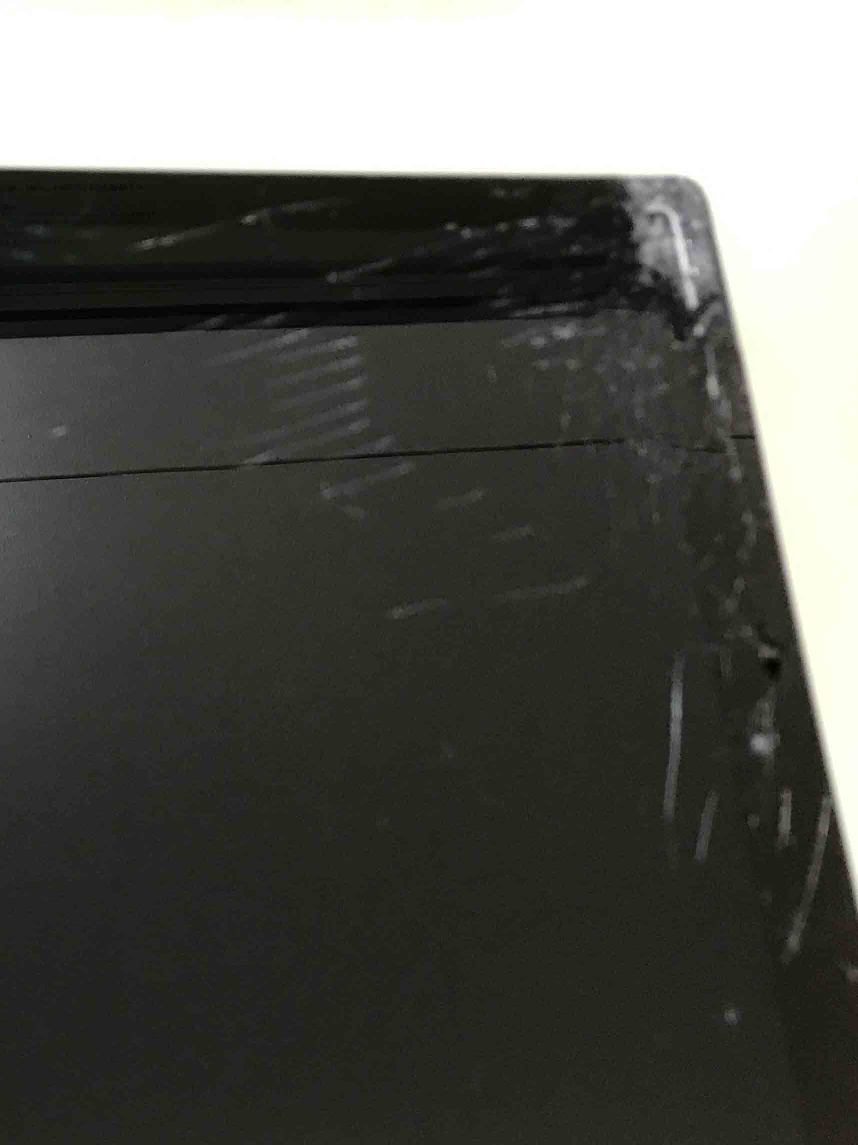 Surface液晶割れ