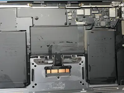 surfaceの液晶割れ